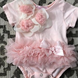 Popatu Floral Onesie